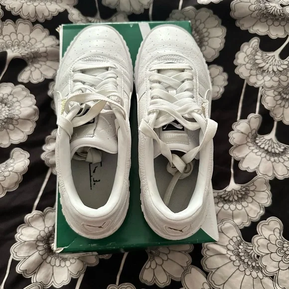 Puma Cali White size 9.5w - Picture 4 of 5
